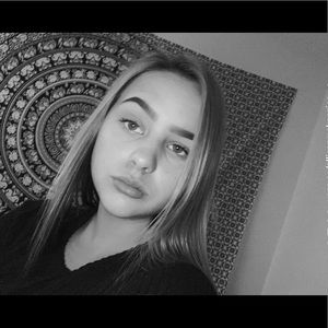 Meet your Posher, Allison